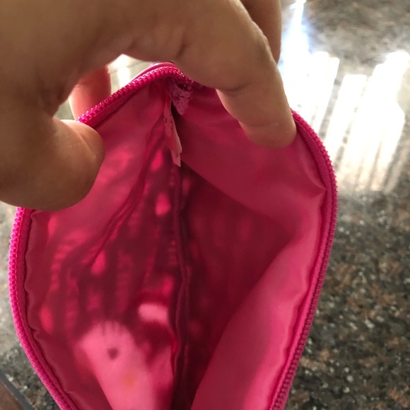 Hello kitty plush and cosmetic bag - Picture 6 of 8